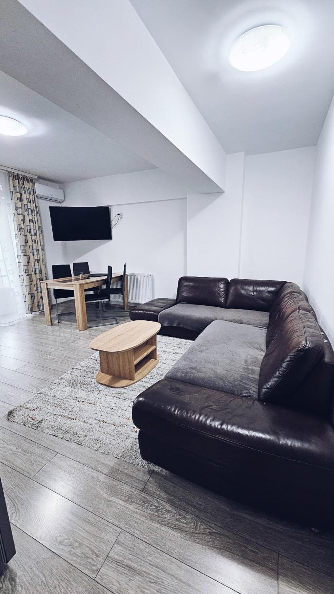 Apartament Dem Radulescu 3 Camere! Râmnicu Vâlcea المظهر الخارجي الصورة