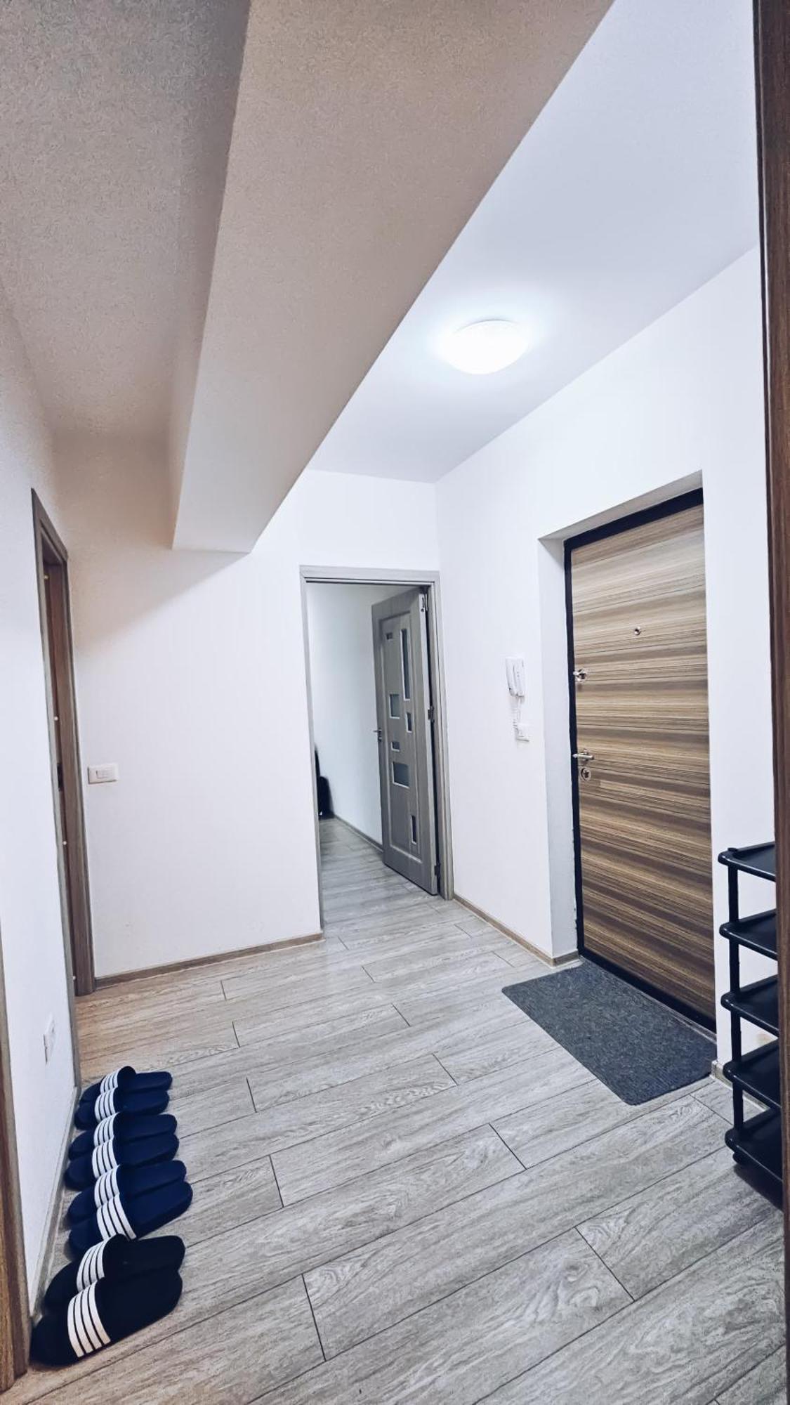 Apartament Dem Radulescu 3 Camere! Râmnicu Vâlcea المظهر الخارجي الصورة
