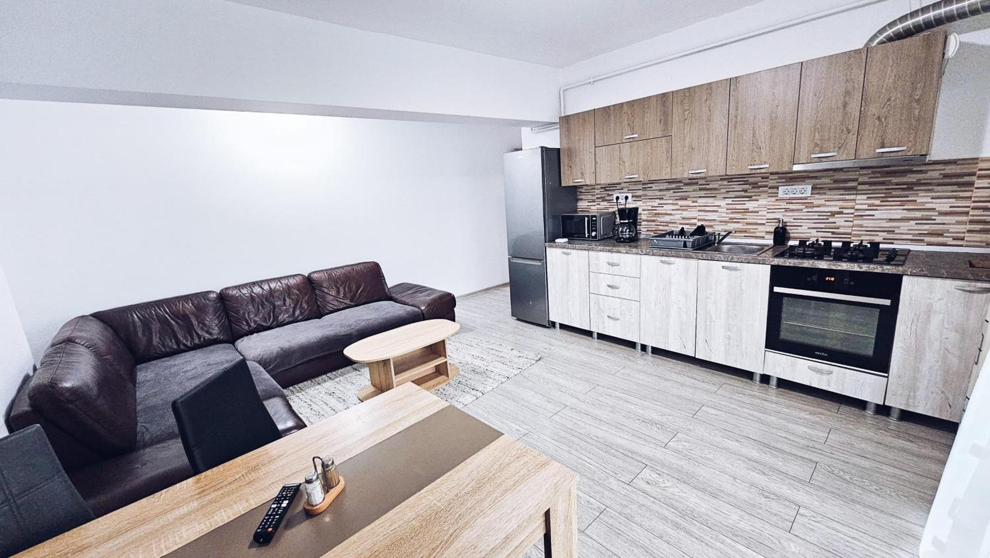 Apartament Dem Radulescu 3 Camere! Râmnicu Vâlcea المظهر الخارجي الصورة